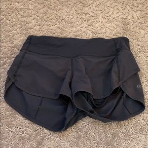 Lululemon Size 2 shorts